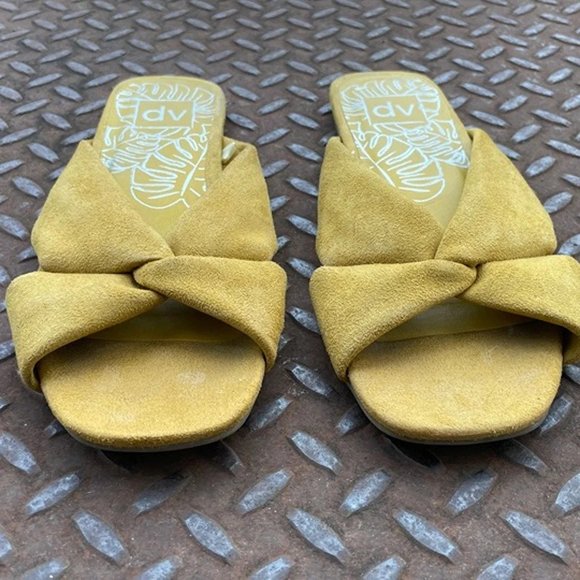 Dolce Vita Women Flat Sandal Yellow Suede Flat Ladies Shoes Size 8 - Picture 5 of 9
